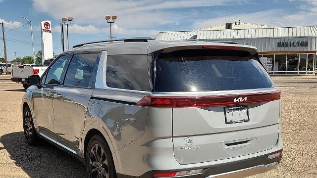 2024 Kia Carnival SX