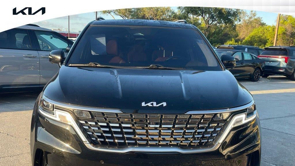 2024 Kia Carnival SX