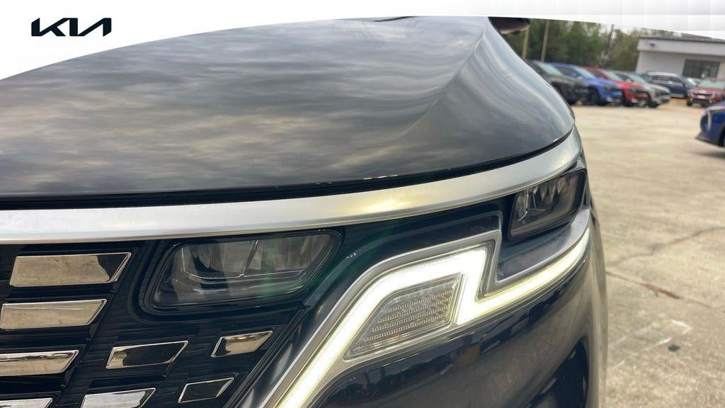2024 Kia Carnival SX