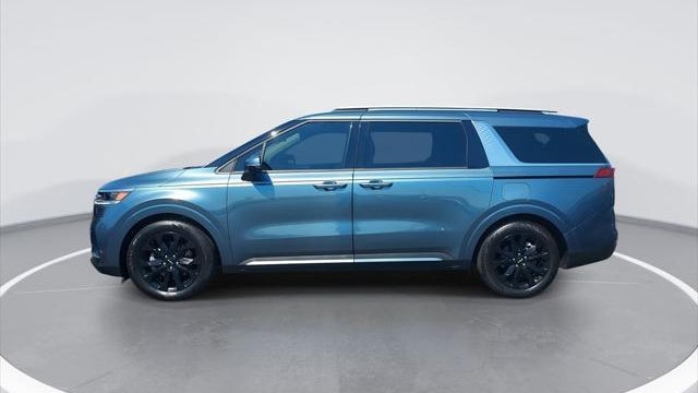2024 Kia Carnival SX