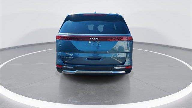 2024 Kia Carnival SX