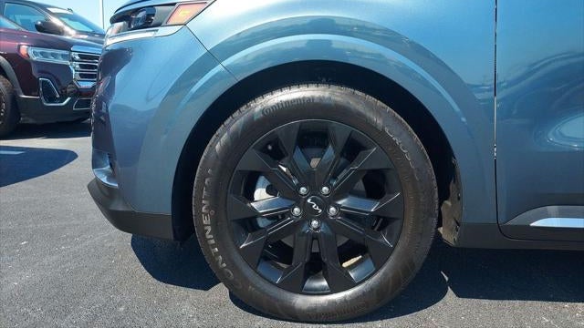 2024 Kia Carnival SX
