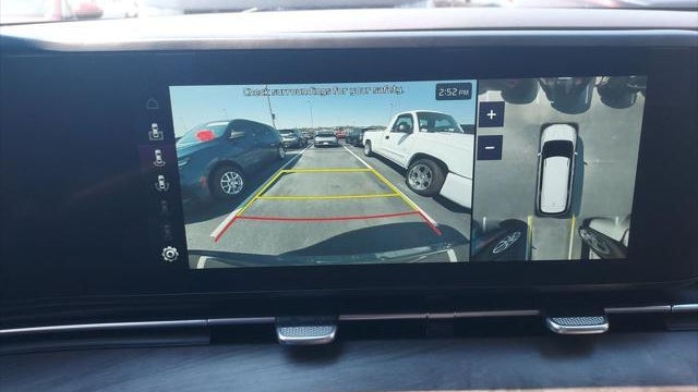 2024 Kia Carnival SX