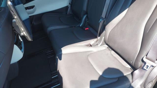 2024 Kia Carnival SX