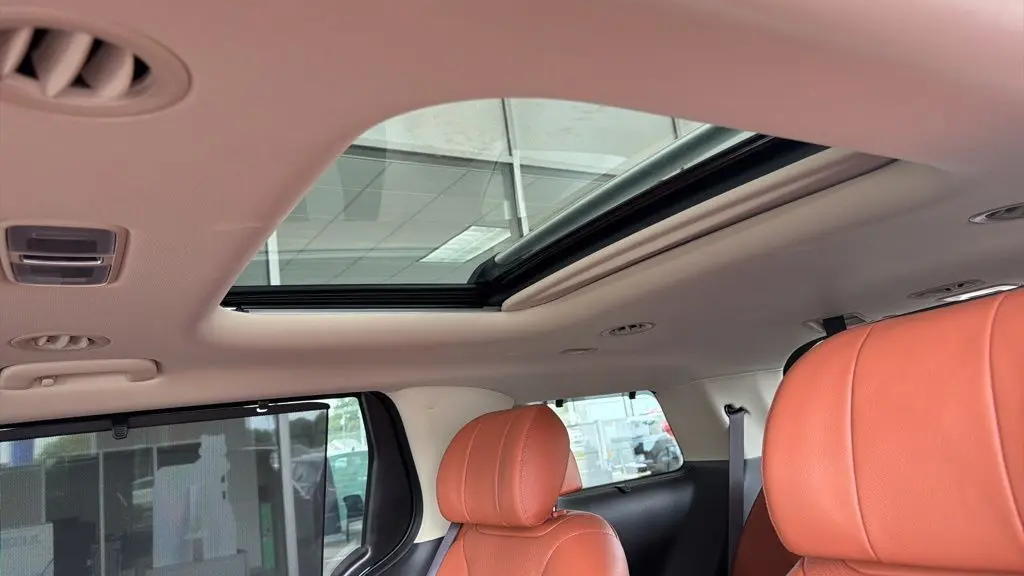 2024 Kia Carnival SX Prestige