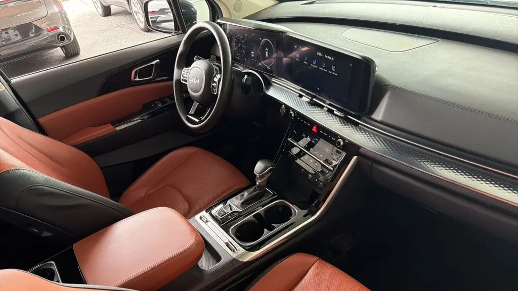 2024 Kia Carnival SX Prestige