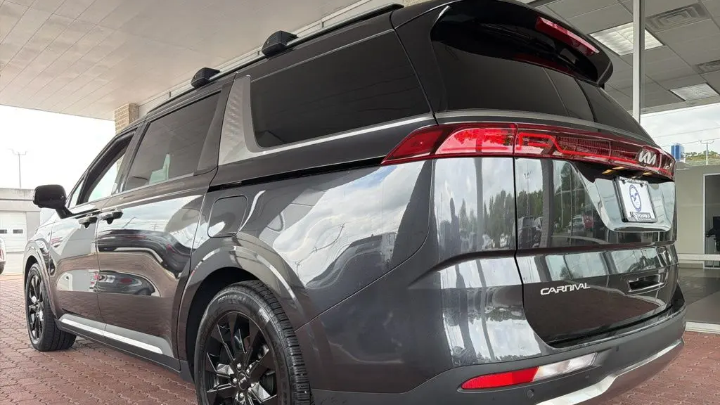 2024 Kia Carnival SX Prestige