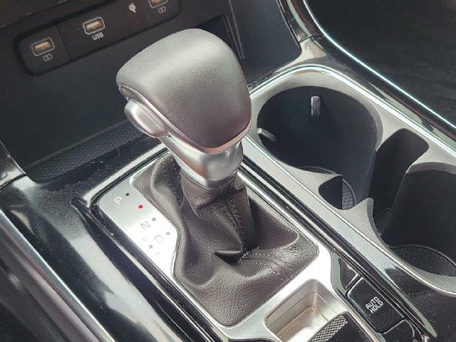 2024 Kia Carnival - $35,999