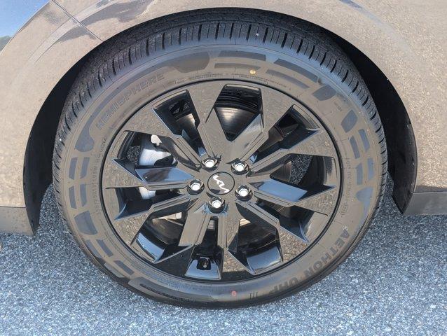 2024 Kia Carnival - $38,976