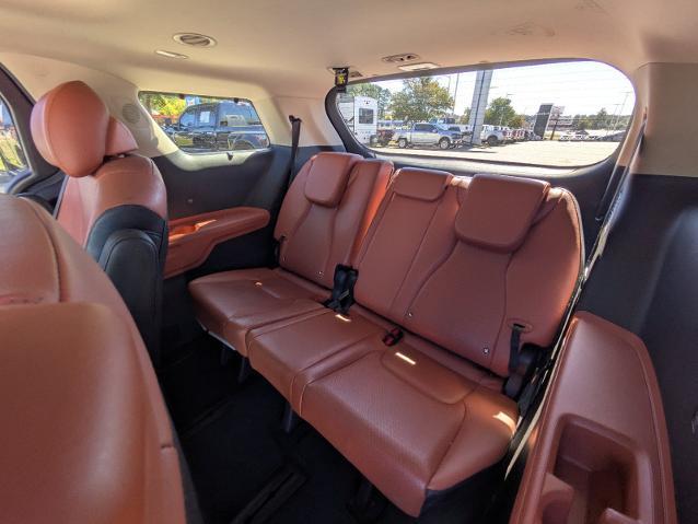 2022 Kia Carnival - $23,595