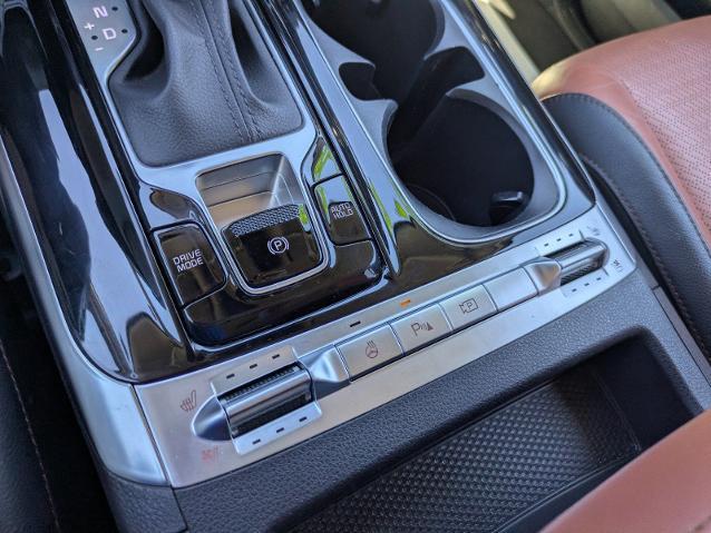 2022 Kia Carnival - $23,595