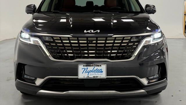 2023 Kia Carnival SX