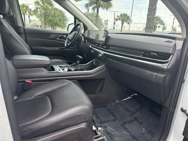 2025 Kia Carnival - $40,718