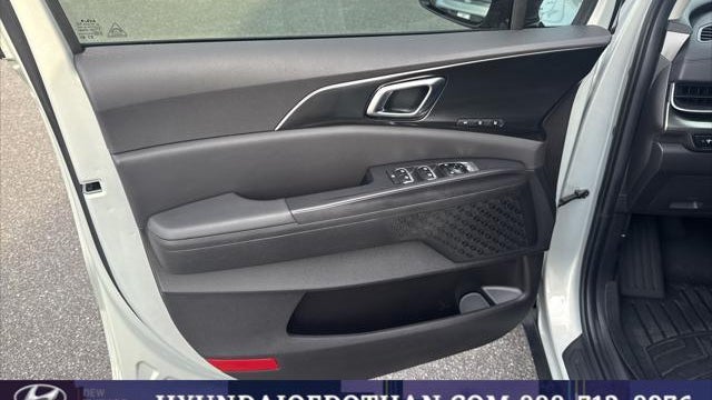 2025 Kia Carnival SX