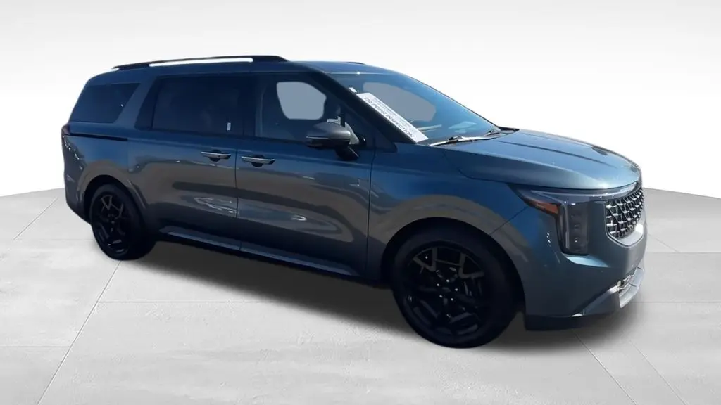 2025 Kia Carnival SX