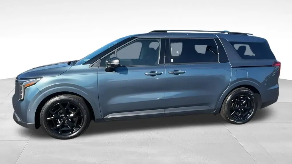 2025 Kia Carnival SX