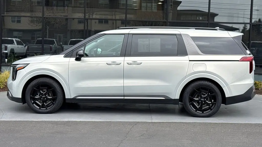 2025 Kia Carnival SX Prestige