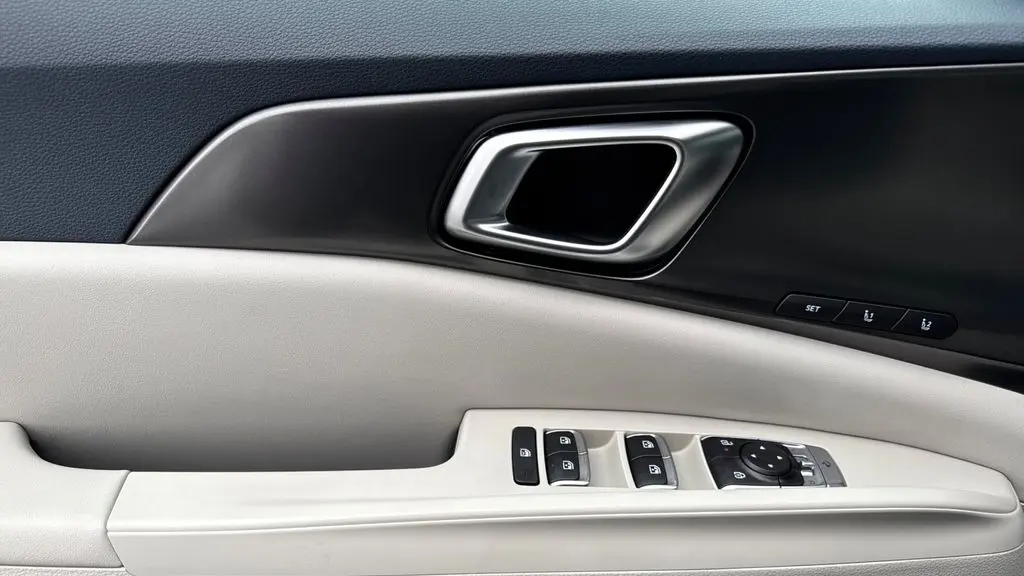 2025 Kia Carnival SX Prestige