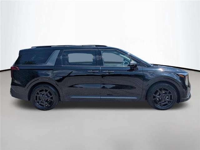 2025 Kia Carnival - $43,895