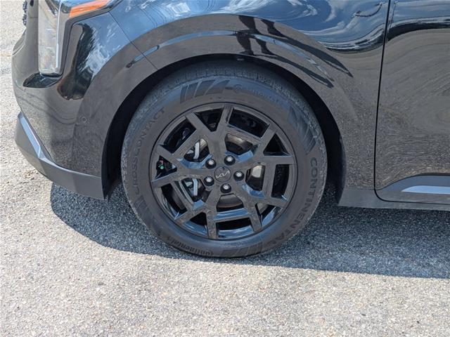 2025 Kia Carnival - $43,895