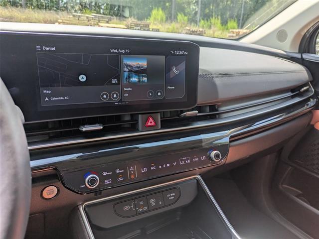 2025 Kia Carnival - $43,895