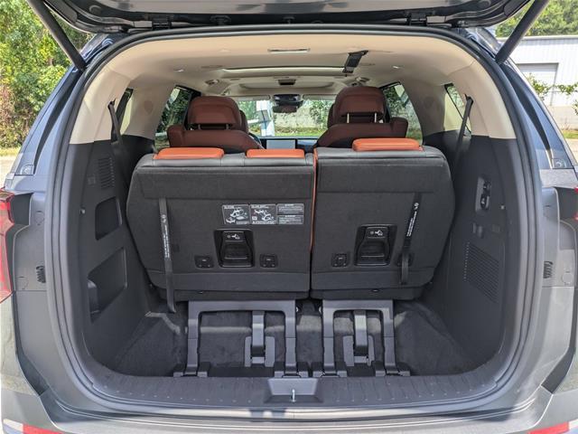 2025 Kia Carnival - $43,895