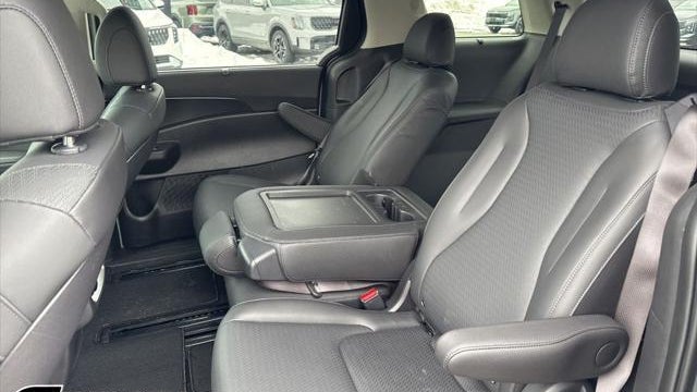2025 Kia Carnival SX Prestige