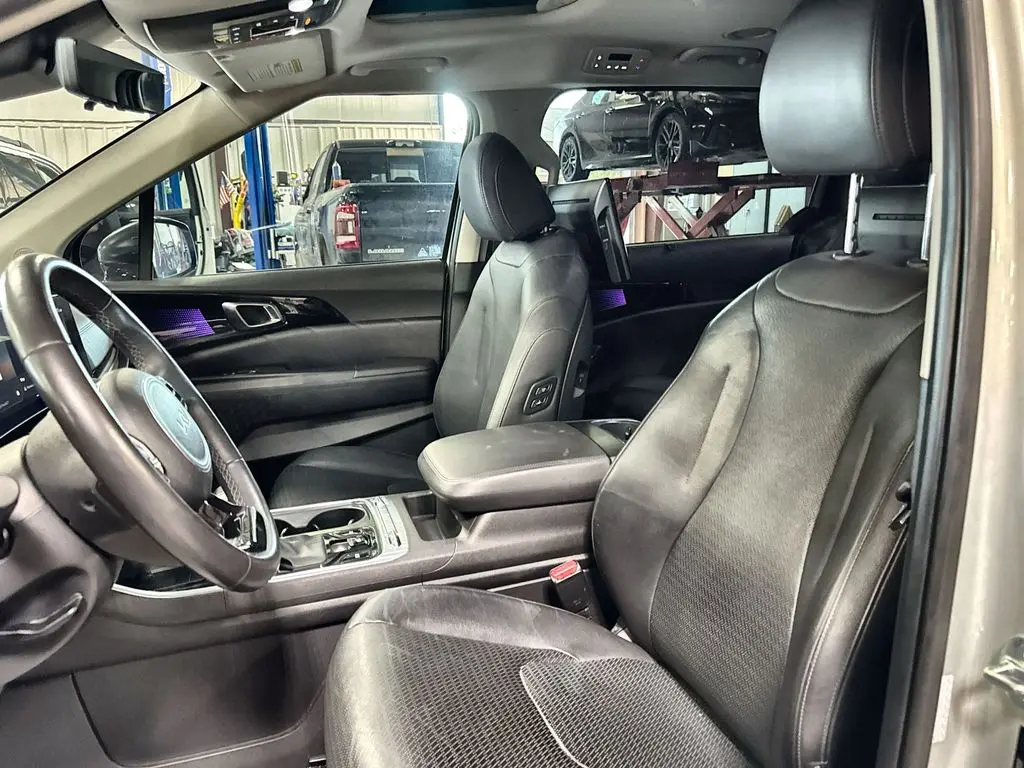 2025 Kia Carnival - $38,814