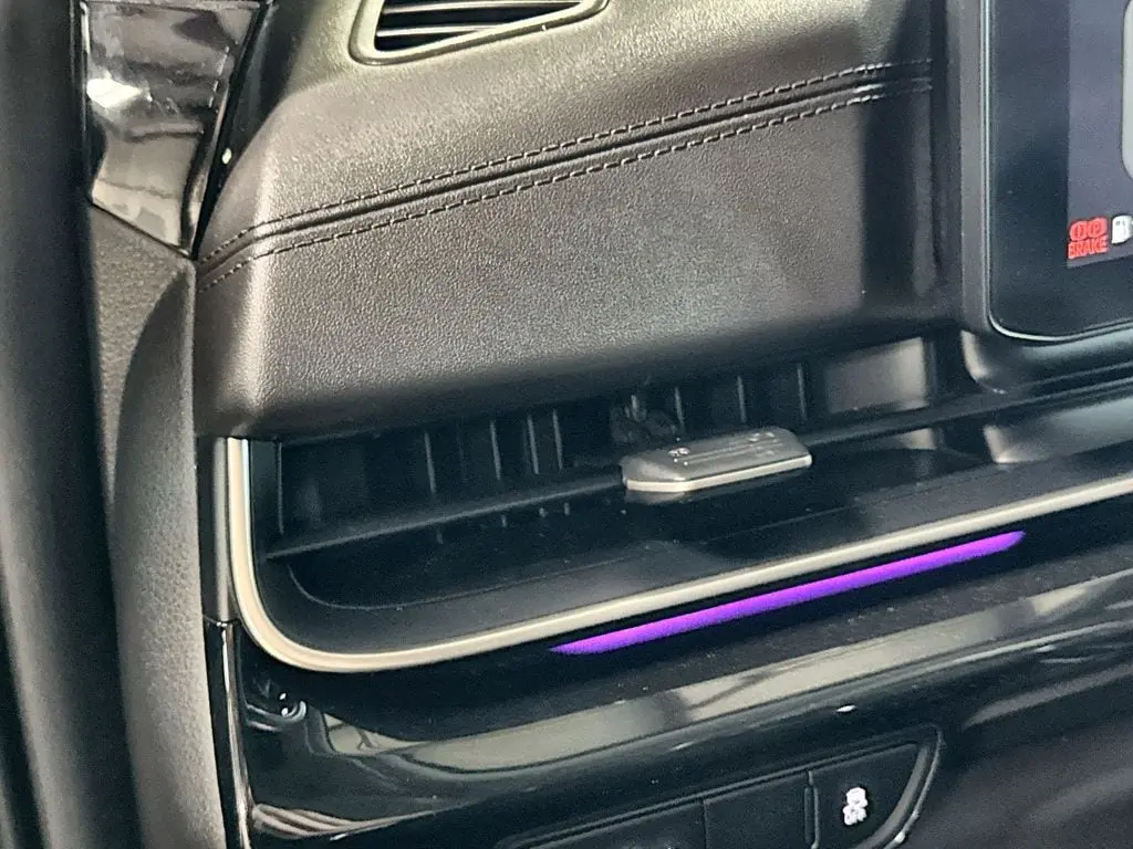 2025 Kia Carnival - $38,814