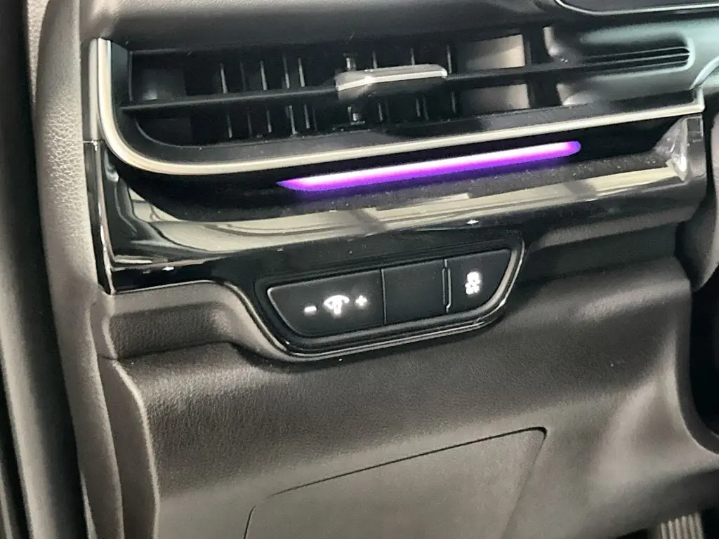 2025 Kia Carnival - $38,814
