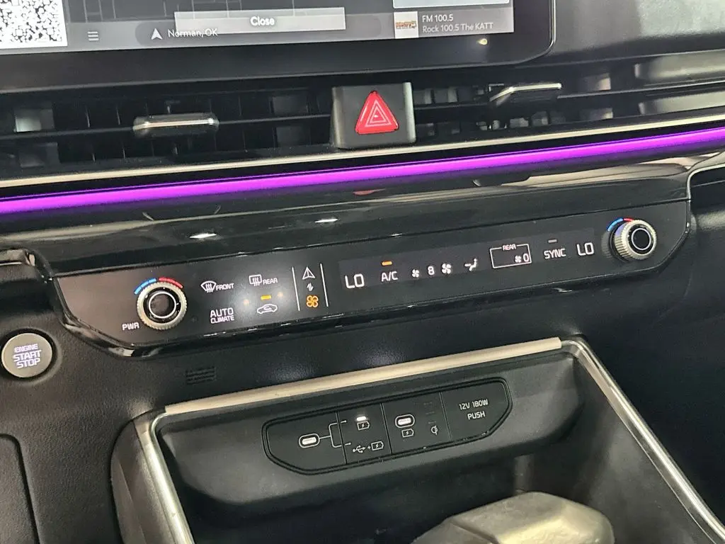 2025 Kia Carnival - $38,814
