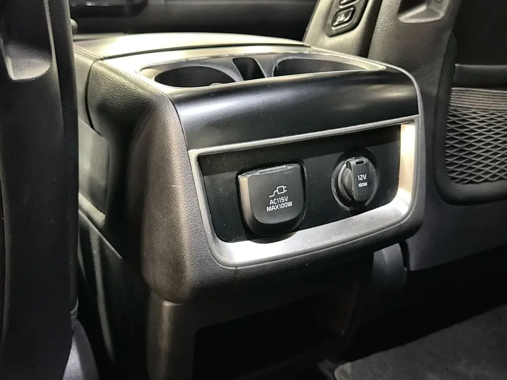 2025 Kia Carnival - $38,814