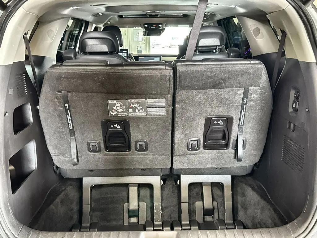 2025 Kia Carnival - $38,814