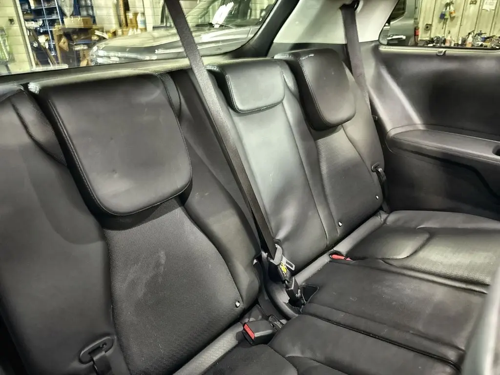2025 Kia Carnival - $38,814
