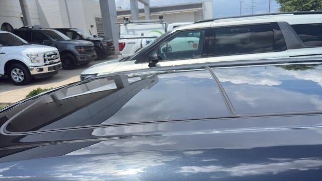 2025 Kia Carnival SX
