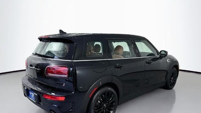 2025 Kia Carnival SX