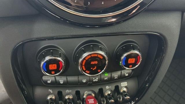 2025 Kia Carnival SX