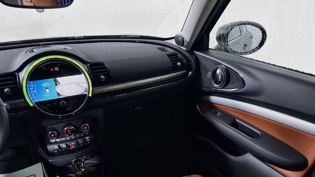 2025 Kia Carnival SX