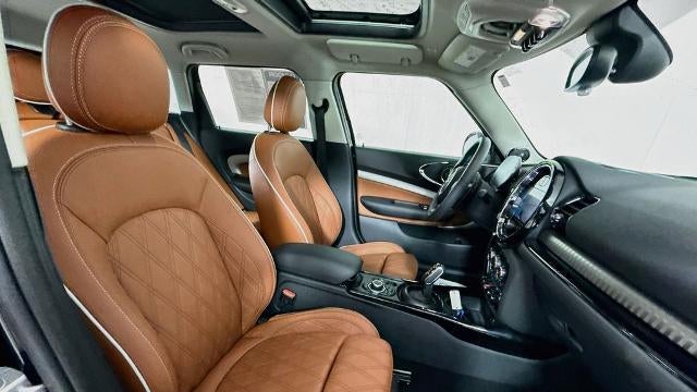 2025 Kia Carnival SX