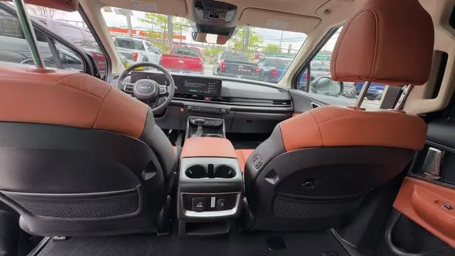 2026 Kia Carnival SX