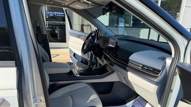 2025 Kia Carnival SX