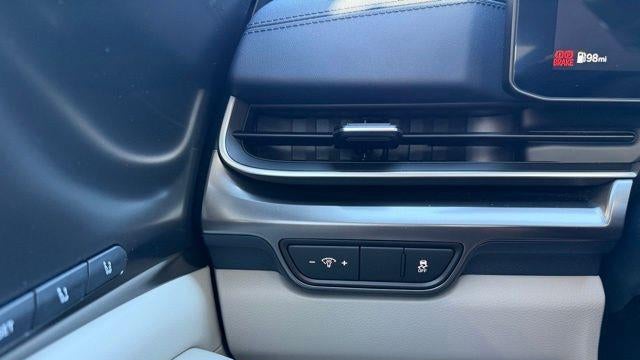 2025 Kia Carnival SX