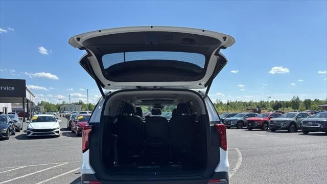 2025 Kia Carnival SX