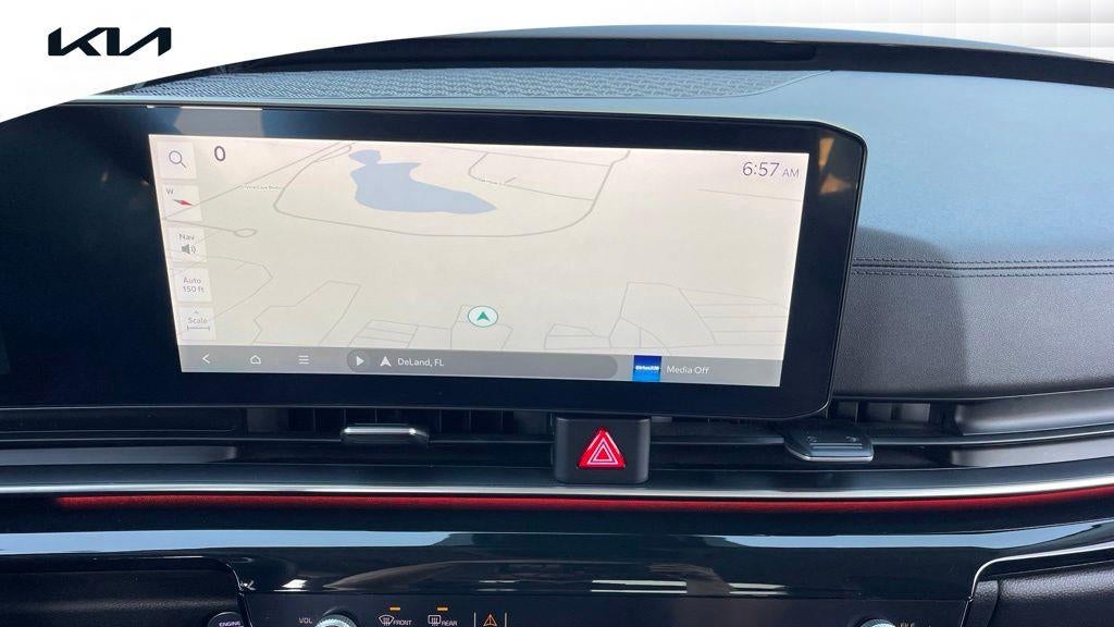 2025 Kia Carnival SX Prestige