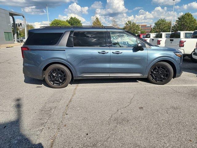 2025 Kia Carnival - $40,940