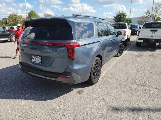 2025 Kia Carnival - $40,940