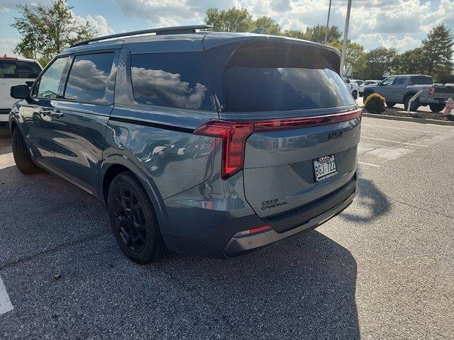 2025 Kia Carnival - $40,940