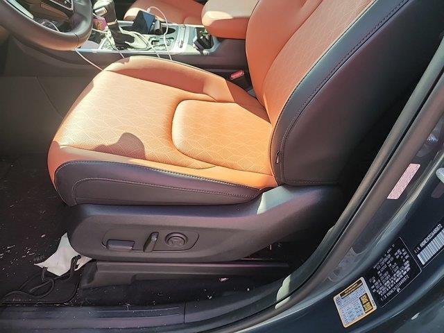 2025 Kia Carnival - $40,940