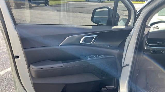 2025 Kia Carnival SX