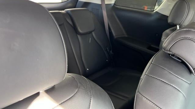 2025 Kia Carnival SX